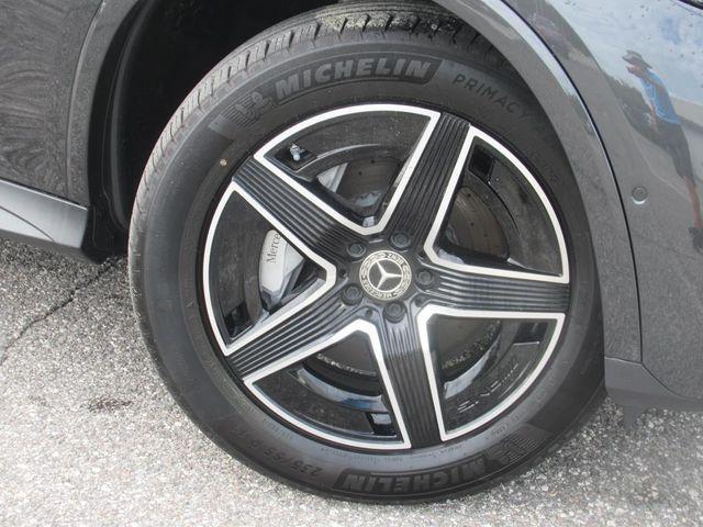 used 2025 Mercedes-Benz GLC 300 car, priced at $50,995