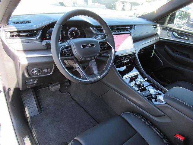 new 2025 Jeep Grand Cherokee car, priced at $53,457