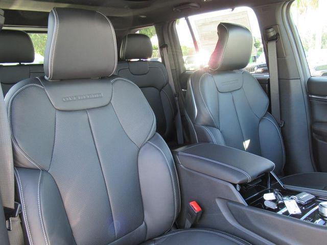 new 2025 Jeep Grand Cherokee car, priced at $53,457