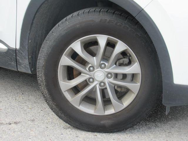 used 2020 Hyundai Santa Fe car, priced at $19,911