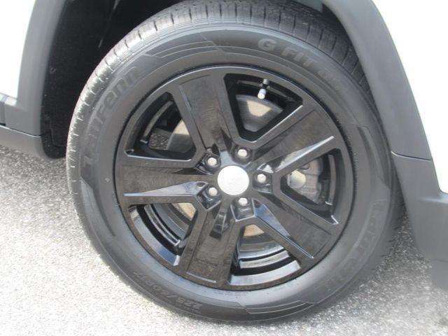 used 2022 Jeep Compass car, priced at $21,984