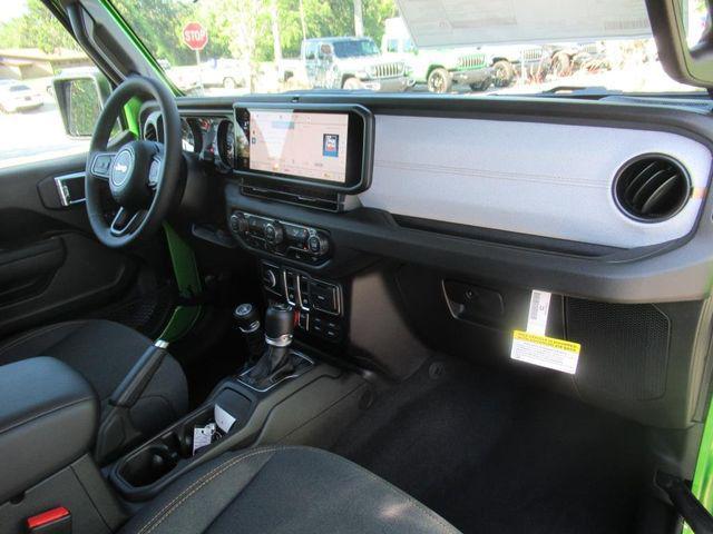 new 2025 Jeep Wrangler car, priced at $44,377