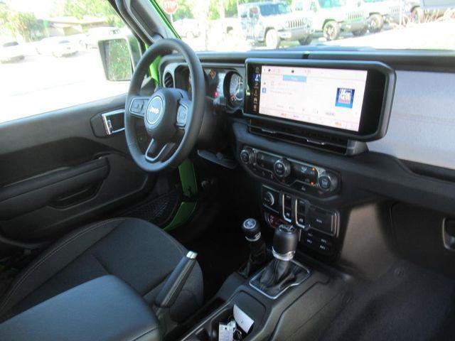 new 2025 Jeep Wrangler car, priced at $44,377