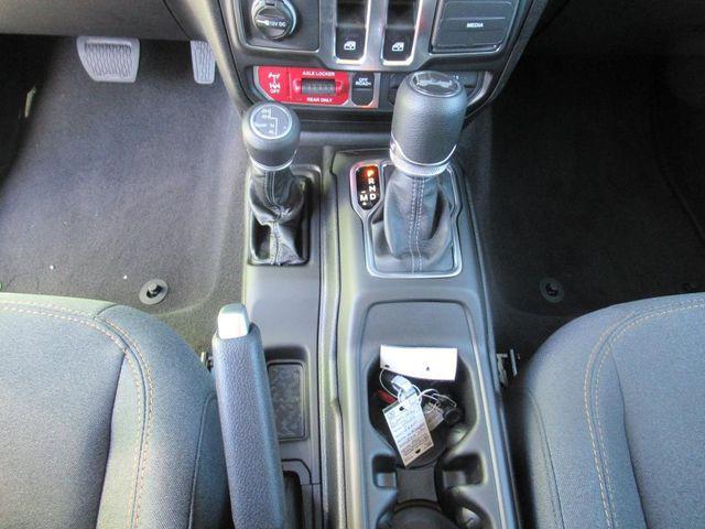 new 2025 Jeep Wrangler car, priced at $44,377