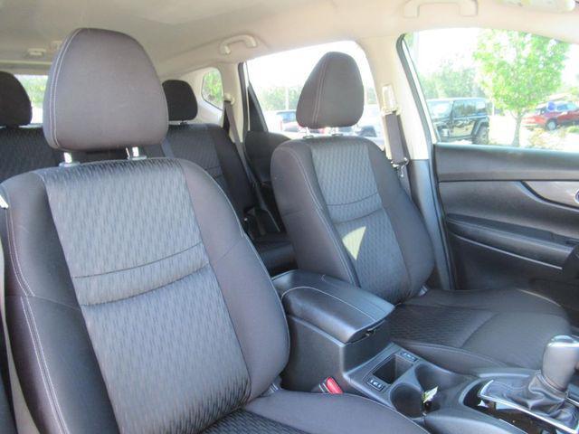 used 2019 Nissan Rogue car, priced at $16,387