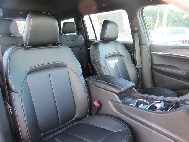 new 2025 Jeep Grand Cherokee L car, priced at $38,320