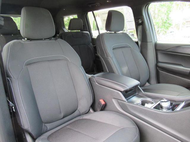 new 2025 Jeep Grand Cherokee L car, priced at $30,989