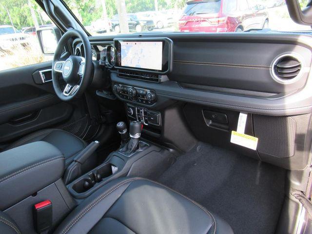 new 2025 Jeep Wrangler car, priced at $50,414