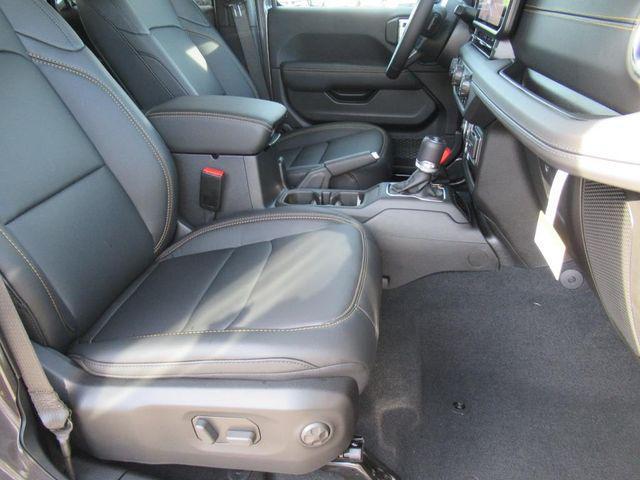 new 2025 Jeep Wrangler car, priced at $50,414