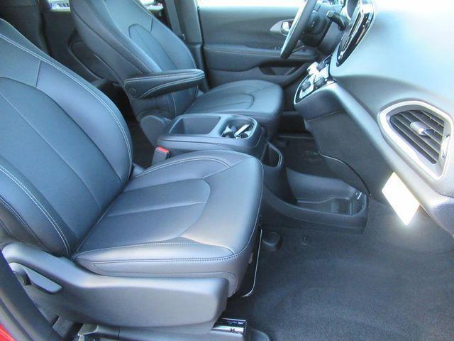 new 2025 Chrysler Voyager car, priced at $37,608