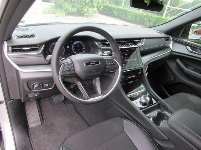 new 2025 Jeep Grand Cherokee L car, priced at $45,425