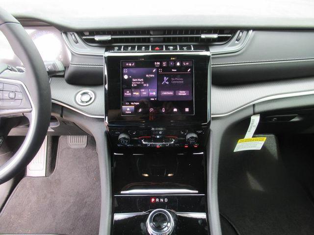 new 2025 Jeep Grand Cherokee L car, priced at $45,425