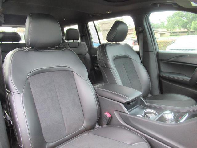 new 2025 Jeep Grand Cherokee L car, priced at $45,425