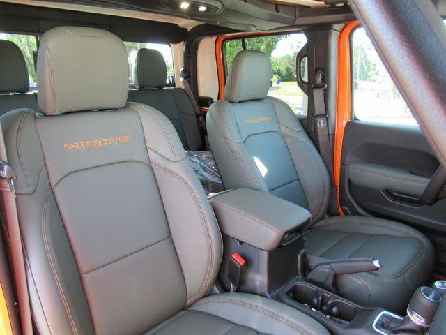 new 2025 Jeep Gladiator car, priced at $48,568