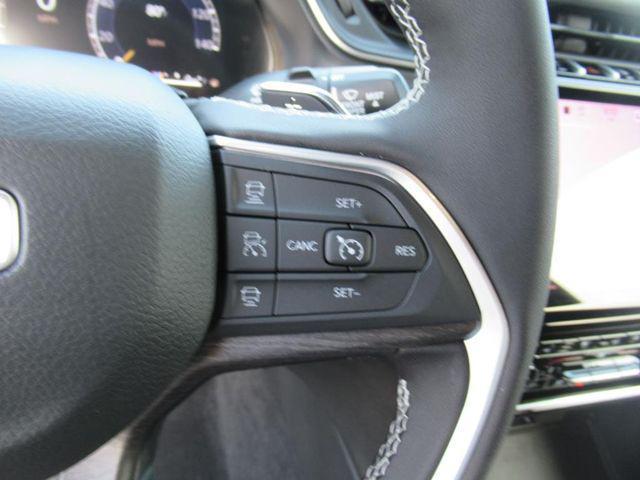 new 2025 Jeep Grand Cherokee car, priced at $38,881