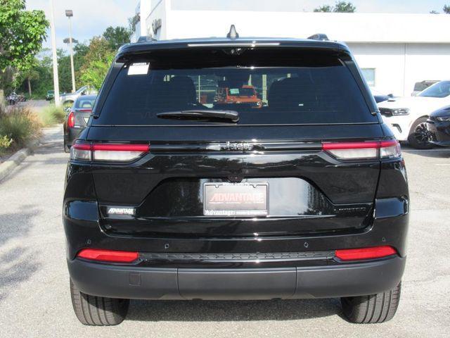 new 2025 Jeep Grand Cherokee car, priced at $38,881