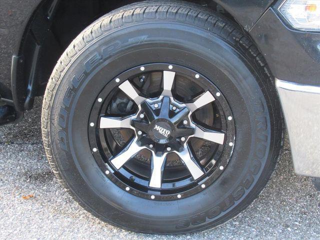 used 2017 Ram 1500 car, priced at $13,887