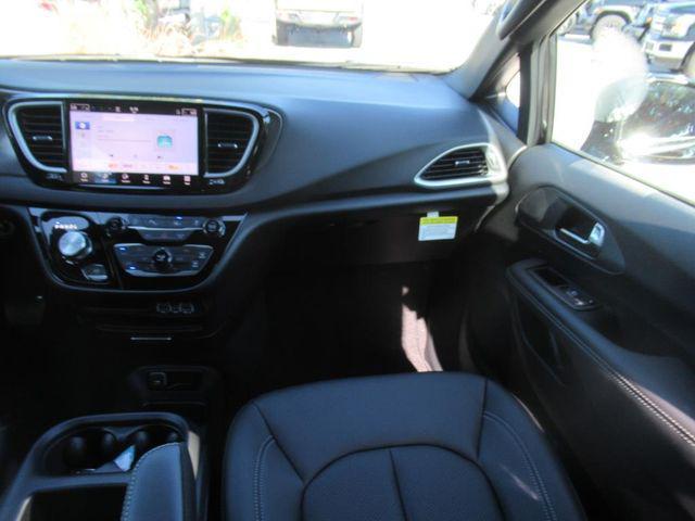 new 2025 Chrysler Voyager car, priced at $37,113