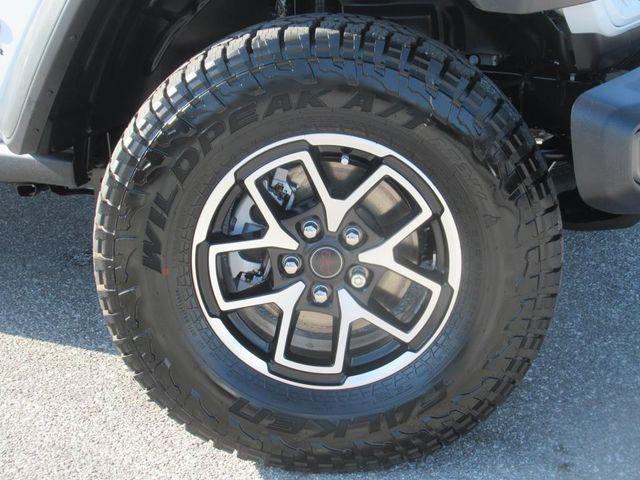 new 2025 Jeep Gladiator car, priced at $47,585