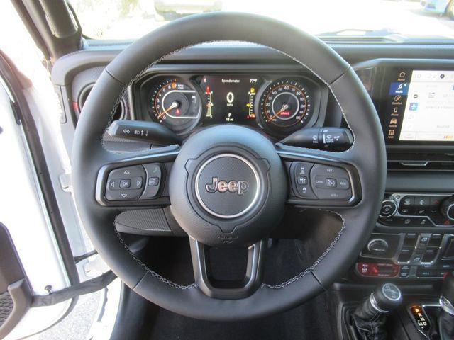 new 2025 Jeep Gladiator car, priced at $47,585