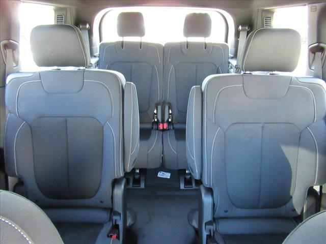 new 2025 Jeep Grand Cherokee L car, priced at $39,466