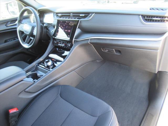 new 2025 Jeep Grand Cherokee L car, priced at $39,466