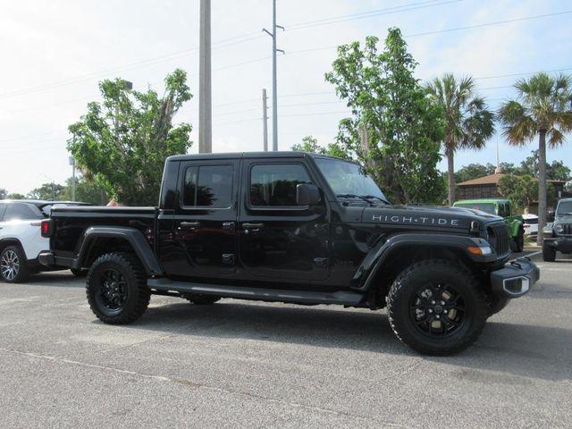 new 2025 Jeep Gladiator car, priced at $44,277