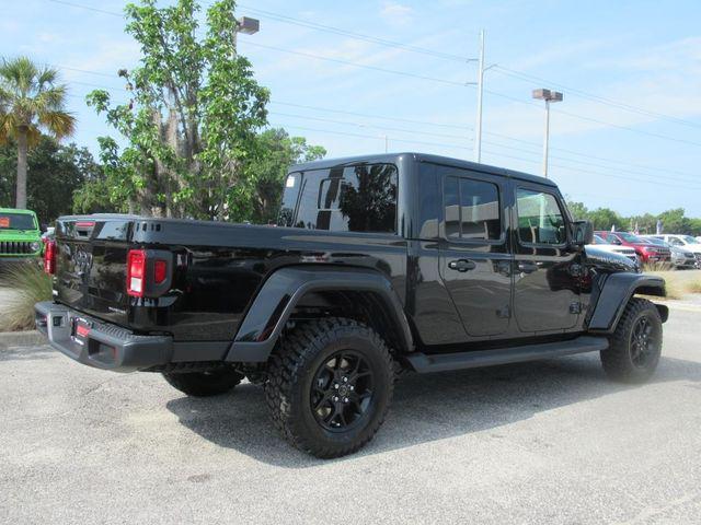 new 2025 Jeep Gladiator car, priced at $44,277