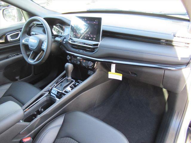 new 2026 Jeep Compass car, priced at $32,141