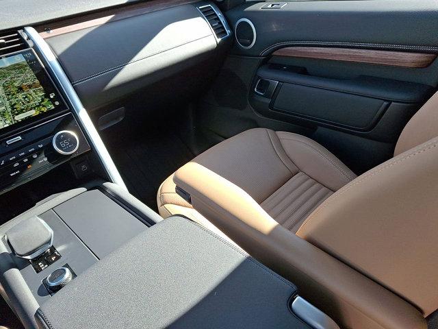 used 2025 Land Rover Discovery car, priced at $65,995