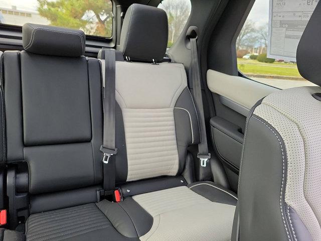 used 2024 Land Rover Discovery car, priced at $71,595