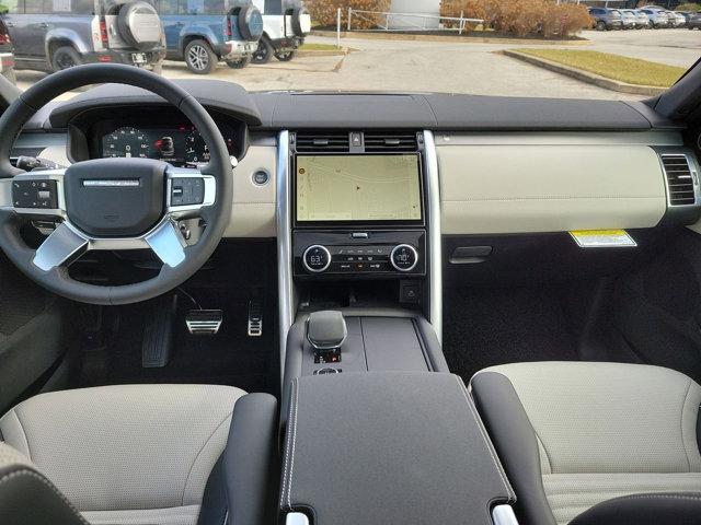 used 2024 Land Rover Discovery car, priced at $76,995