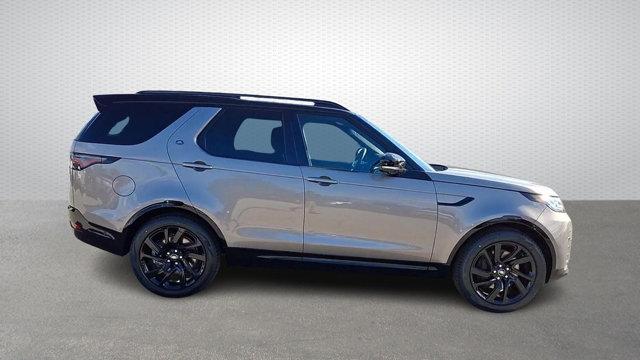 new 2025 Land Rover Discovery car, priced at $77,703