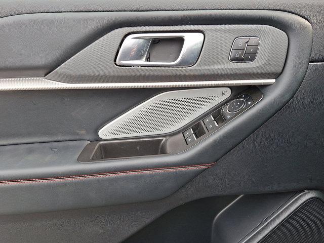 used 2025 Ford Explorer car, priced at $51,901
