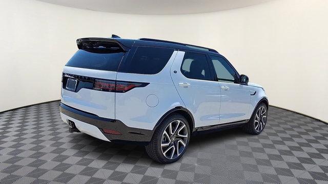 new 2025 Land Rover Discovery car, priced at $82,938