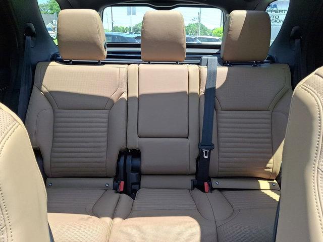 new 2025 Land Rover Discovery car, priced at $82,938