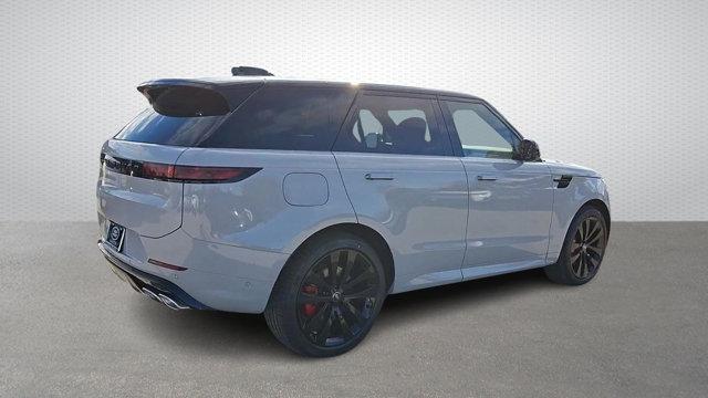 new 2025 Land Rover Range Rover Sport car, priced at $126,175