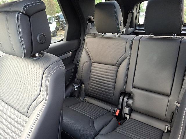 new 2026 Land Rover Discovery car, priced at $89,521