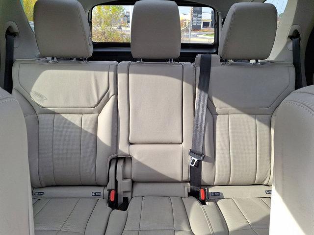 used 2020 Land Rover Discovery car, priced at $22,095