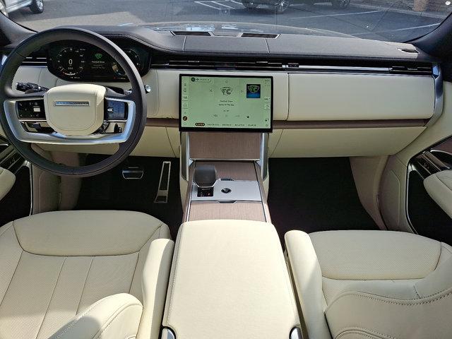 new 2025 Land Rover Range Rover car