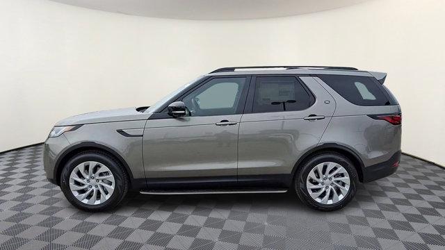 new 2025 Land Rover Discovery car, priced at $68,875