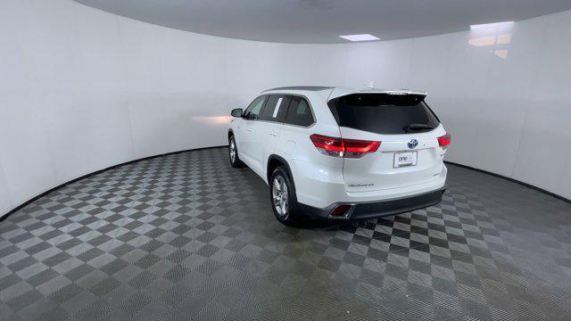 used 2017 Toyota Highlander Hybrid car, priced at $17,300