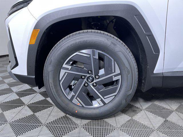 new 2025 Hyundai TUCSON Hybrid car, priced at $34,500