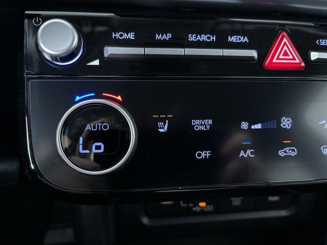 new 2025 Hyundai TUCSON Hybrid car, priced at $34,500