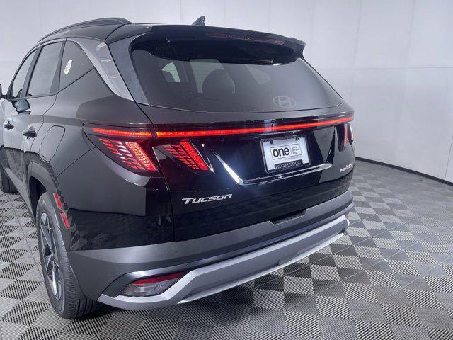 new 2025 Hyundai TUCSON Hybrid car, priced at $36,860