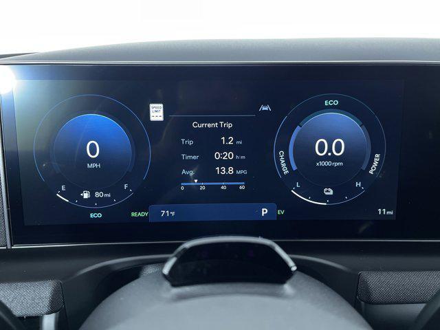 new 2025 Hyundai TUCSON Hybrid car, priced at $37,710