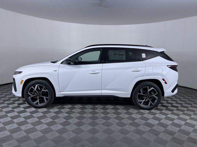 new 2025 Hyundai TUCSON Hybrid car, priced at $37,710