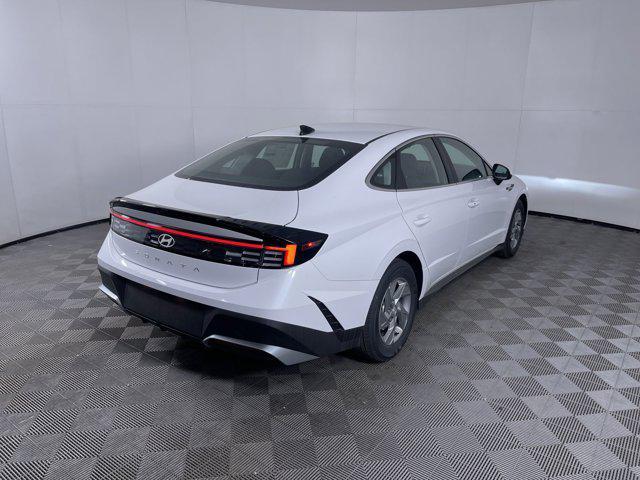 new 2025 Hyundai Sonata car, priced at $27,605