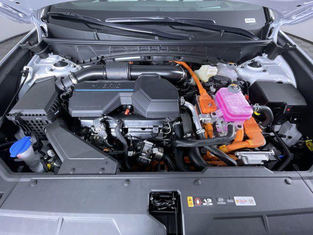 new 2025 Hyundai TUCSON Hybrid car, priced at $42,923