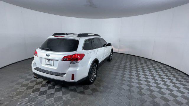 used 2014 Subaru Outback car, priced at $11,400